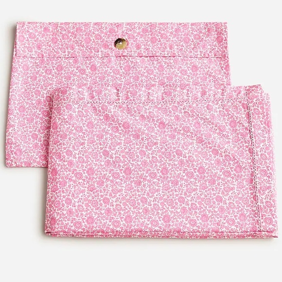 NWT J. Crew Liberty Print Tablecloth - Picture 4 of 6